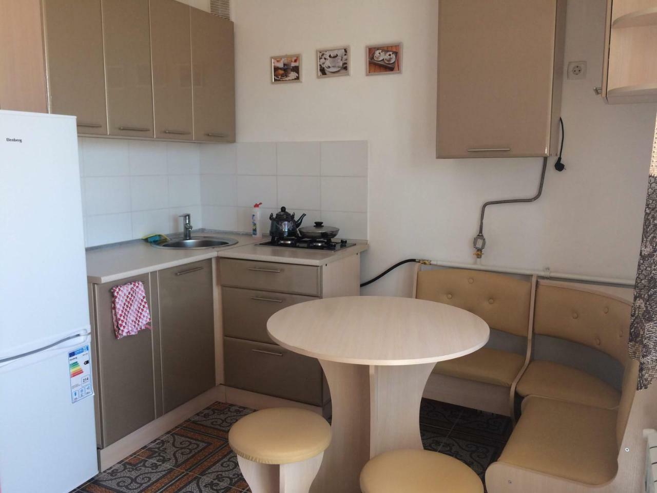 Studio Apartment In Center 폴타바 외부 사진